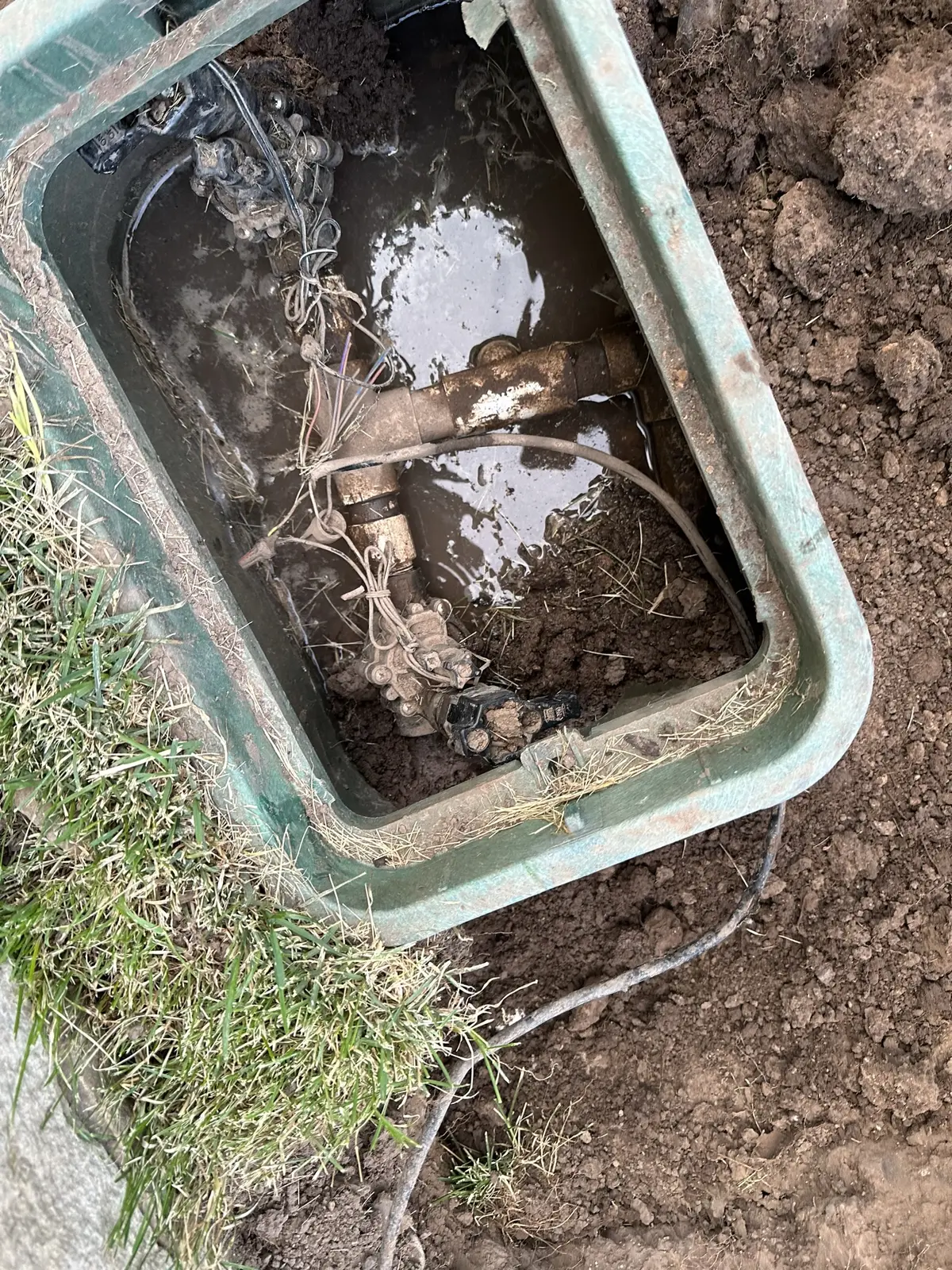 Valve box service