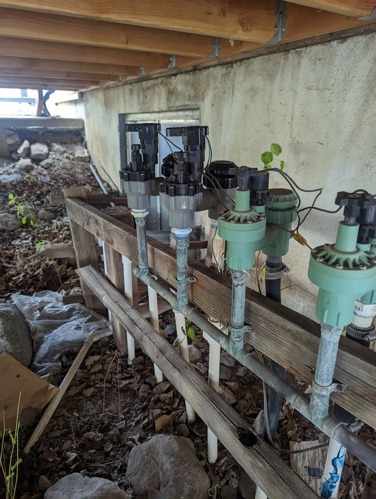 Valve bank assembly