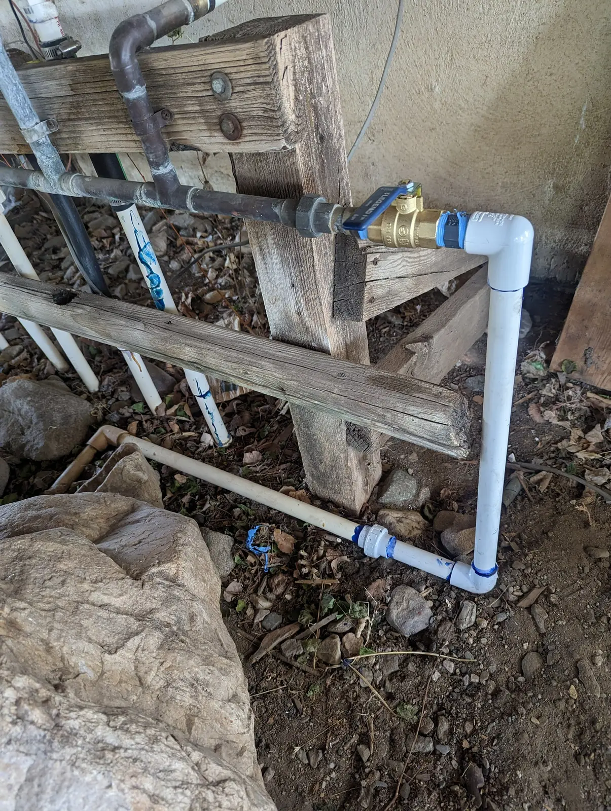 Valve assembly on a riser